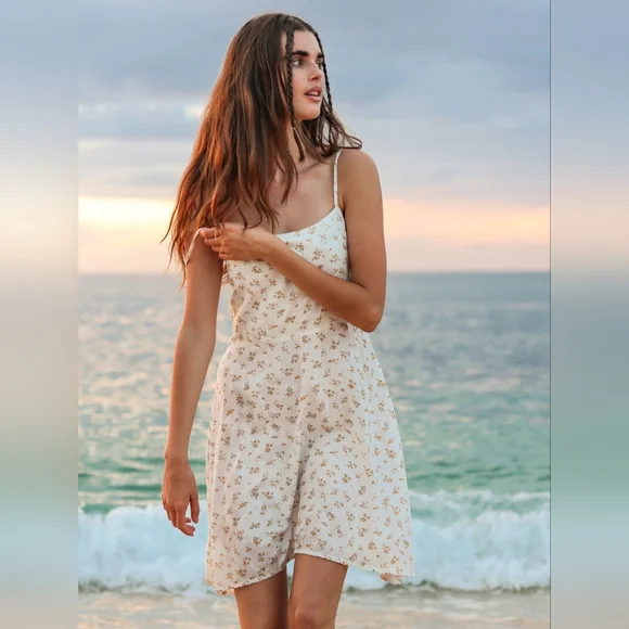 Volcom | Dresses | Volcom Read The Room Floral Dress | Poshmark